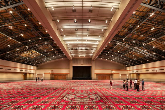AB-Ballroom_Convention-Center-2048x1365.jpg