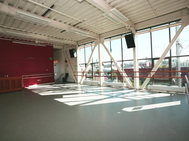 LP studio_3.jpg