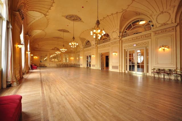 Grainger Ballroom