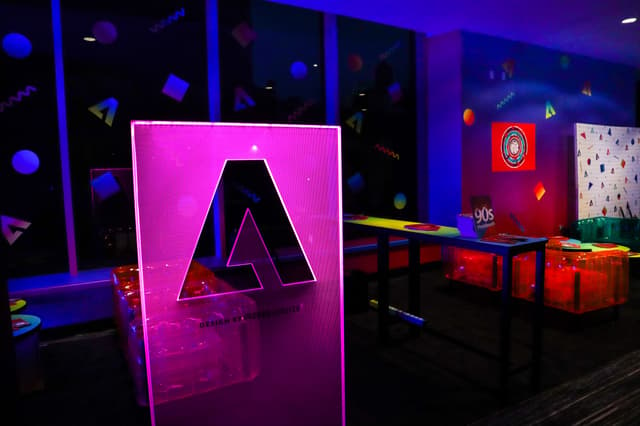 Adobe Back to The 90's Lounge - 0