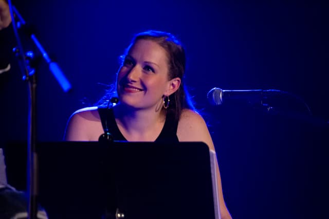 Natalie Weiss: Live in Concert - 0