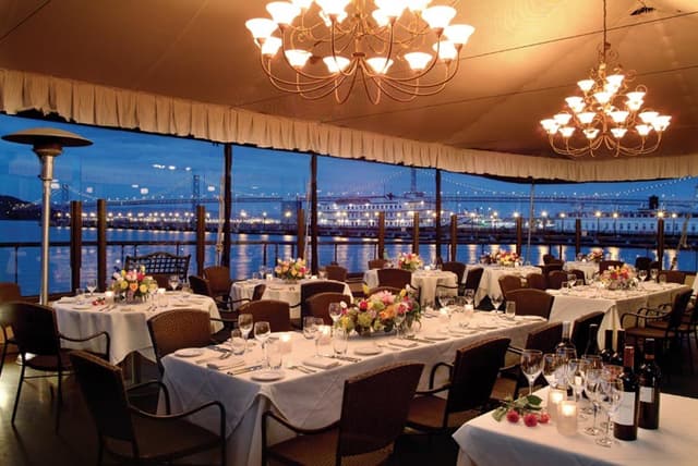 photo_private_tented_pier3.jpg