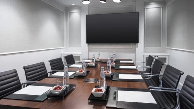 SoMa Suite Executive Boardroom