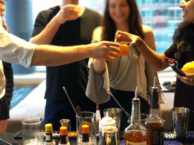 Interactive Cocktail Classes
