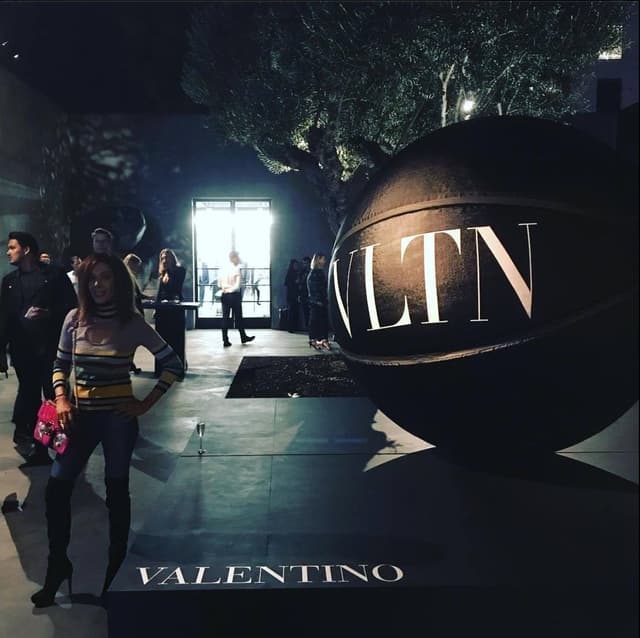 Basketball for Valentino Pop Up - 0