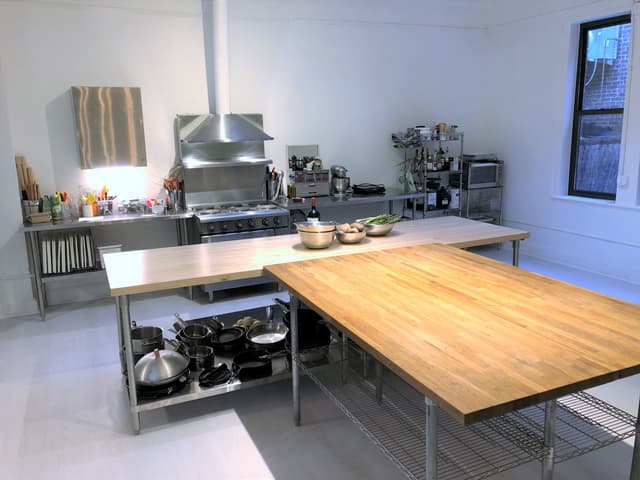 Kitchen area 2.jpg