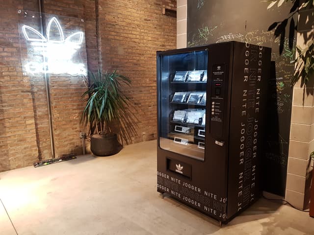 Adidas Flash Activated Vending Machine