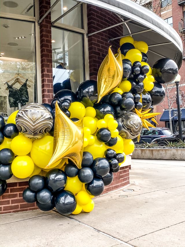 Soul Cycle Uptown Dallas Balloon Install - 0