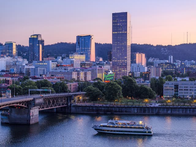 Portland Spirit in front of Portland Oregon Sign at Sunset_Photo by Edwin Nuez.jpg