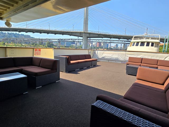 Willamette Star Patio.jpg