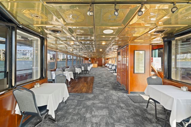 Willamette Star Willamette Deck looking aft.jpg