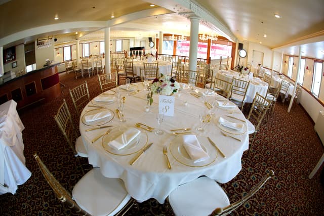 Paddlewheel Room