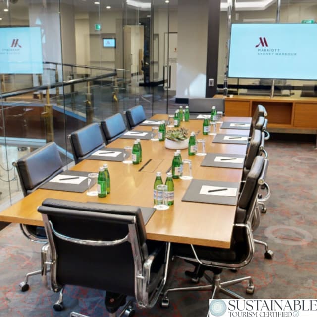 Boardroom 1.jpg