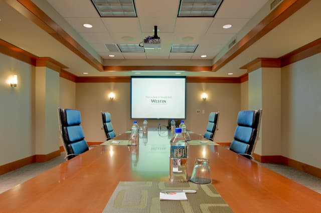 Currency Boardroom.jpg