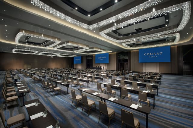 Forbes%20Ballroom%20-%20Classroom.jpg
