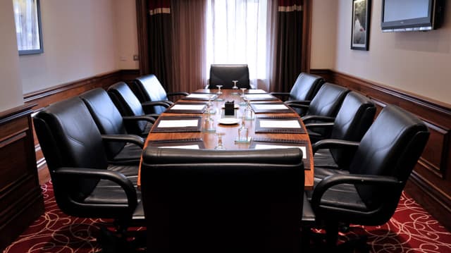 Boardroom-Full-View-1366x768-fp_mm-fpoff_0_0.jpg