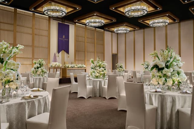 rz-ukyrz-takane-ballroom-wedding-34068:Classic-Hor.jpg