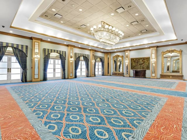 ecr-magnolia-ballroom_standard.jpg
