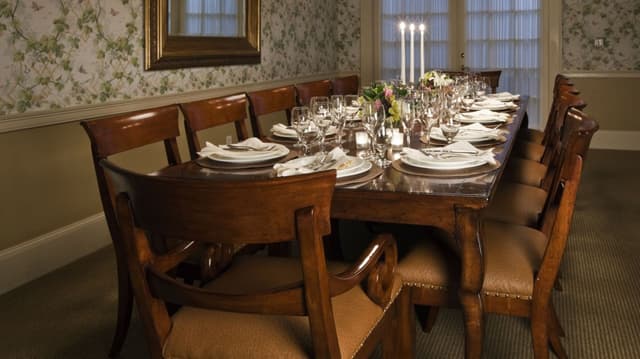 hunt-room-10-master-opt_wide.jpg