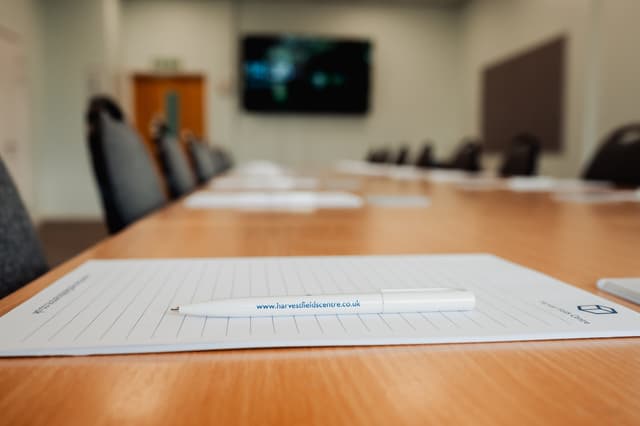 conference-pad-and-pen-long-table-harvest-fields-scaled.jpg