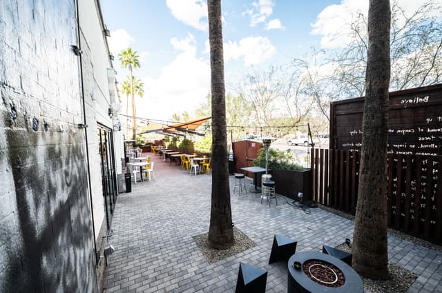 Patio (5).jpg