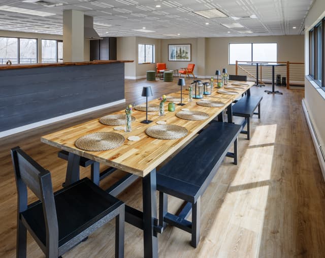 Visionary Suite Farm Table 2 - Vernlund.jpg