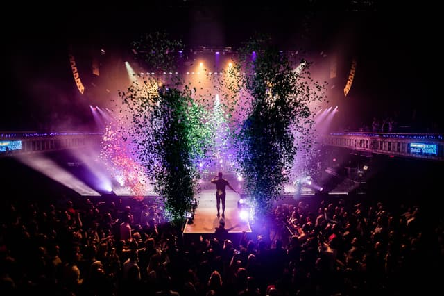 Imagine Dragons with Confetti .jpg