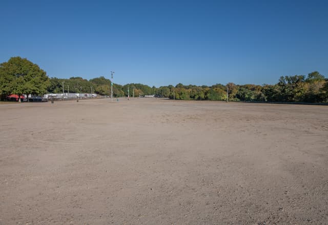 ParkingLot9.jpg