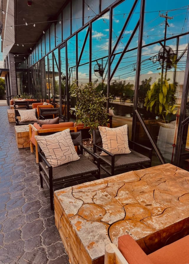 PatioChicon2.jpg