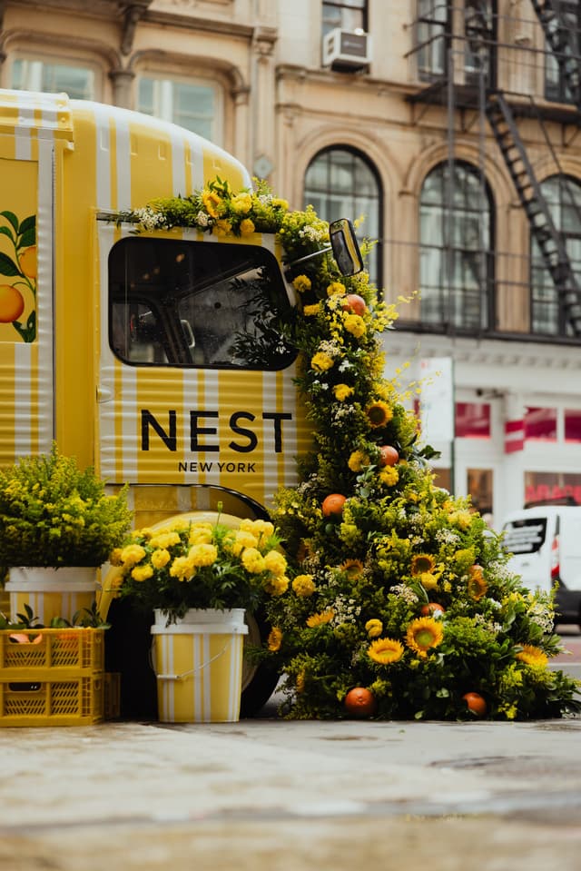 Nest's Grapefruit Squeeze Pop-Up Truck