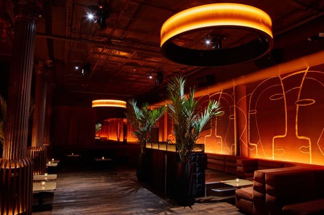 AMBER ROOM_ROOM_0053.jpg