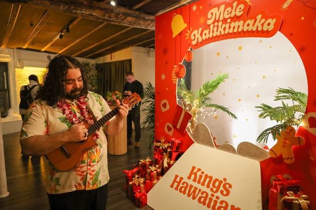King's Hawaiian and the Bing Crosby Esta - 0