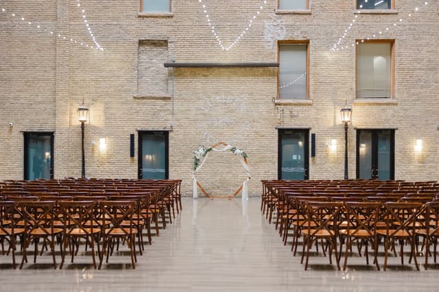 Minnesota Wedding Photographer_Sneak Peeks-29.jpg