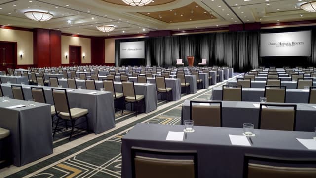 houprk-omni-houston-hotel-post-oak-ballroom-classroom-new.jpg