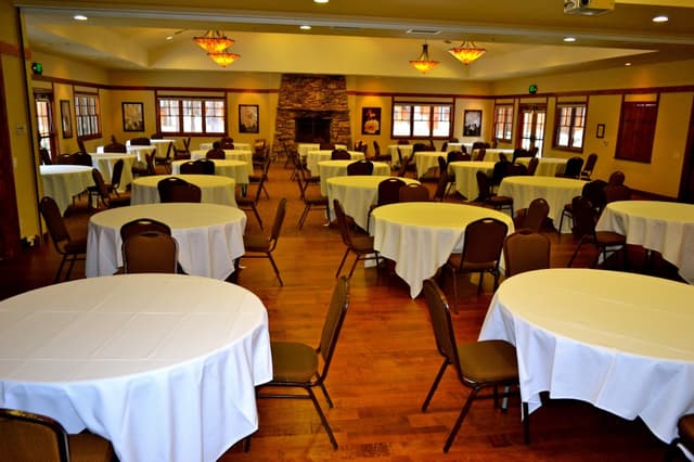 Middle & South Banquet Hall