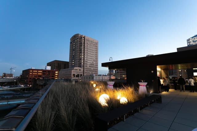 Rooftop Terrace, Café 1st Floor Level & Plaza Rentals