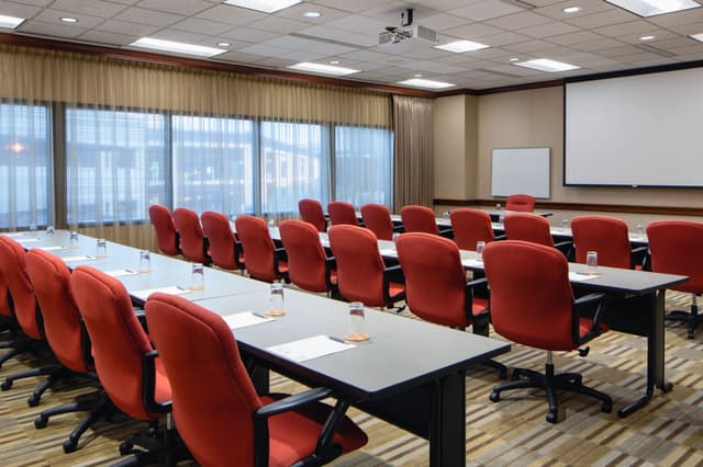 Executive Meeting Center I
