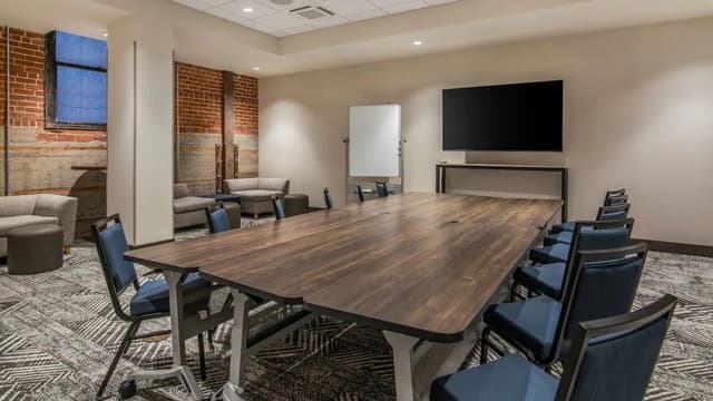 SACXS-P0025-Meeting-Room-Boardroom.jpg