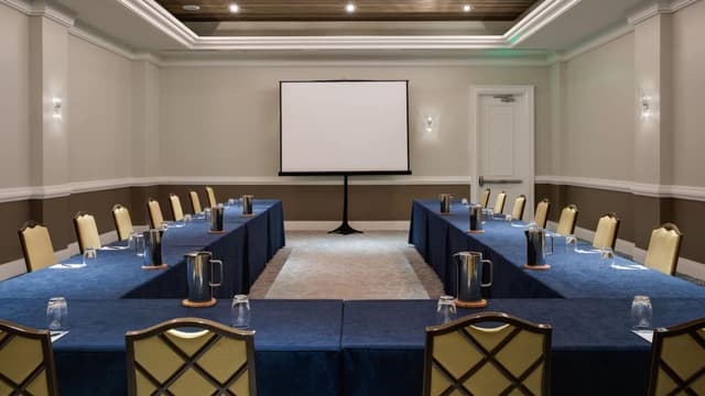 Hyatt-Regency-Clearwater-Beach-Resort-and-Spa-P342-Madiera-Classroom.jpg