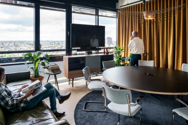 meetingroom-work-communityspaces-amsterdam-city-image-gallery-900x600.jpg
