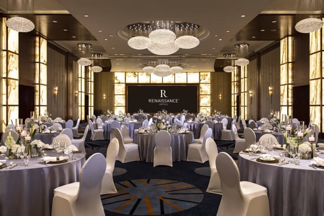 shaph-ballroom-0079-hor-clsc.jpg