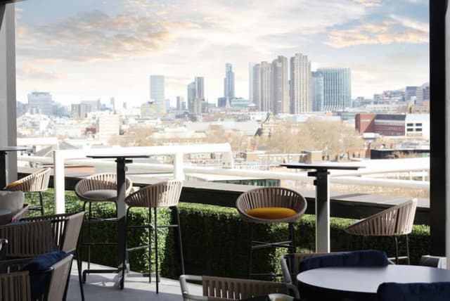 NYX-Rooftop-bar-1024x686.jpg