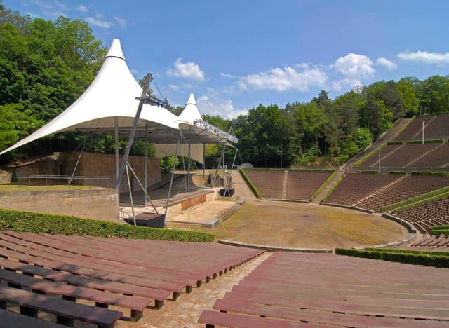 waldbuehne-block-E.jpg