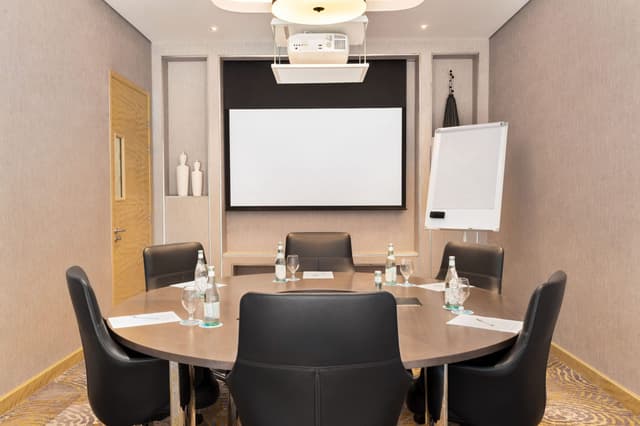 49712_board_room_3.jpg