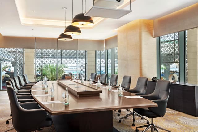 49712_board_room_2.jpg