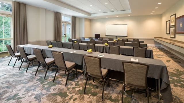 Hyatt-Regency-Lost-Pines-Resort-P364-Gone-To-Texas-Meeting-Space.jpg