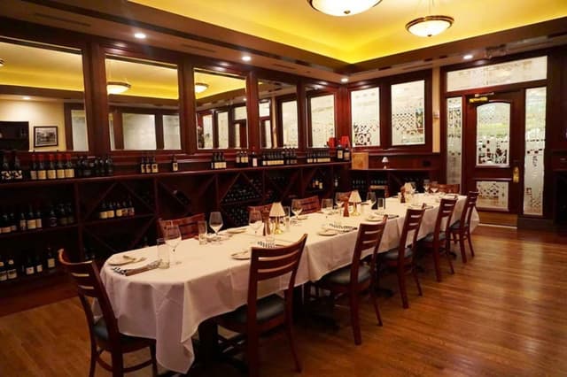 801 private dining.jpg