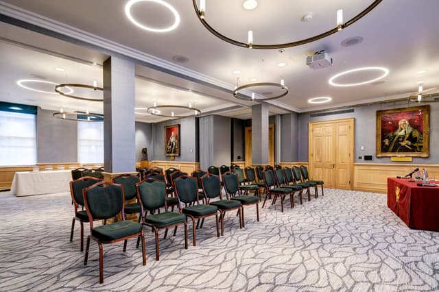 bingham---boardroom---mattchung-3.jpg