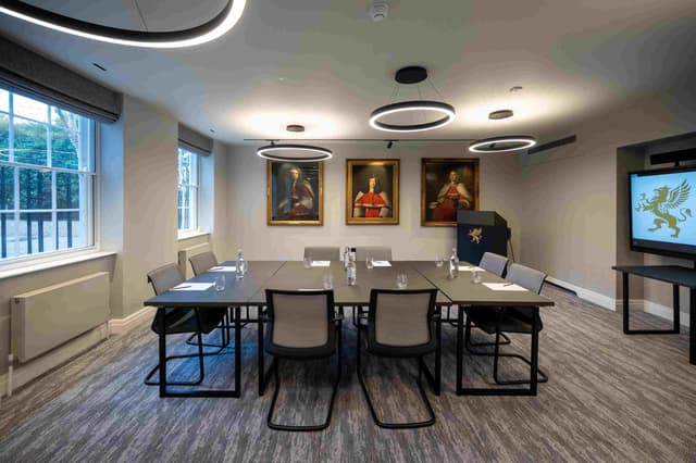 holt-boardroom-set-up-for-8.jpg
