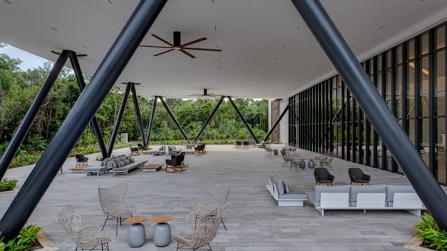 Terraza (Covered Outdoor Terrace)